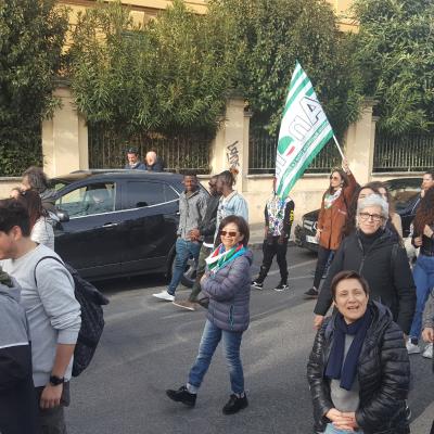 Le Marche plurali ed accoglienti  in corteo ad Ancona