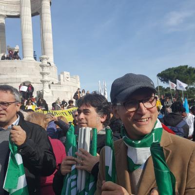 Le Marche plurali ed accoglienti  in corteo ad Ancona