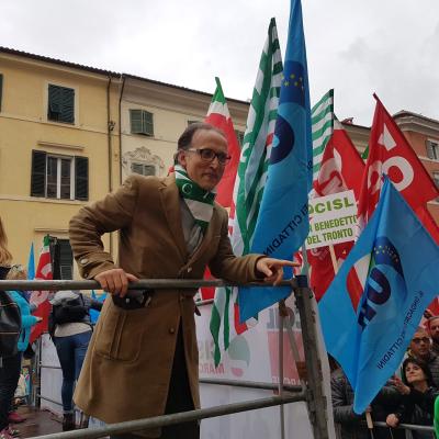 Salute: diritti, lavoro, sviluppo.  In 3000 da tutte le Marche per la  Manifestazione regionale Cgil Cisl Uil  ad Ancona