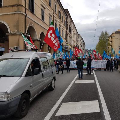 Salute: diritti, lavoro, sviluppo.  In 3000 da tutte le Marche per la  Manifestazione regionale Cgil Cisl Uil  ad Ancona