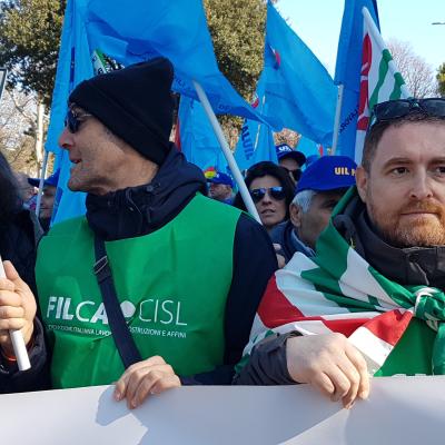 Settore Legno: sciopero generale il 21 febbraio. Manifestazione anche a Pesaro