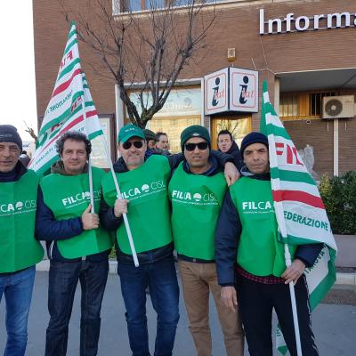 Settore Legno: sciopero generale il 21 febbraio. Manifestazione anche a Pesaro