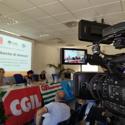 Elezioni regionali 20-21 settembre 2020 Le Marche di domani.Le proposte di CGIL CISL UIL Marche: lavoro, sostenibilità sociale e ambientale, coesione e sviluppo