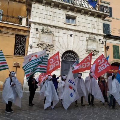 FLASH MOB PRECARI DELLA SCUOLA  14 OTTOBRE AD ANCONA