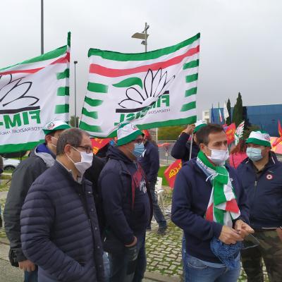 Sciopero  nazionale per il rinnovo CCNL metalmeccanici  5 novembre manifestazioni ad Ancona e Pesaro