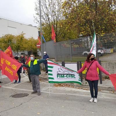 Sciopero  nazionale per il rinnovo CCNL metalmeccanici  5 novembre manifestazioni ad Ancona e Pesaro