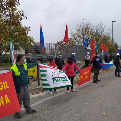 Sciopero  nazionale per il rinnovo CCNL metalmeccanici  5 novembre manifestazioni ad Ancona e Pesaro