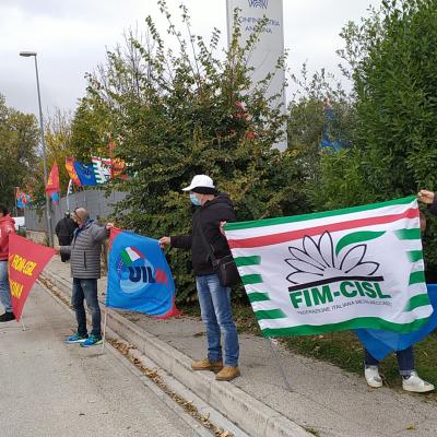 Sciopero  nazionale per il rinnovo CCNL metalmeccanici  5 novembre manifestazioni ad Ancona e Pesaro