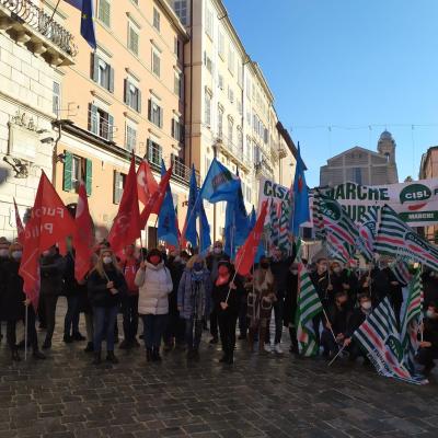 9 dicembre 2020 Sciopero dei servizi pubblici: manifestazione regionale ad Ancona