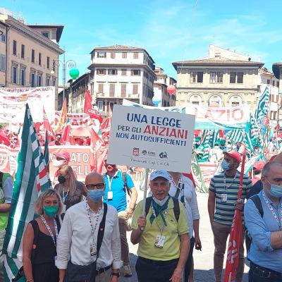 26 giugno Manifestazione Cgil Cisl Uil #RipartiamoInsieme CISL MARCHE in piazza  a Firenze