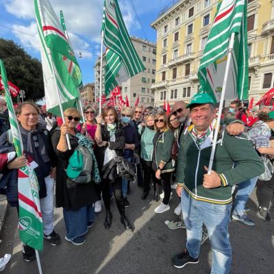 #MaiPiùFascismi: Cgil Cisl e Uil in piazza a Roma per il lavoro, la partecipazione e la democrazia