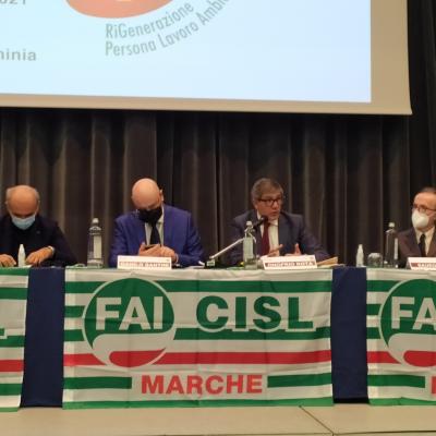 "RiGenerazione: persona, lavoro, ambiente” Danilo Santini confermato alla guida della  Fai Cisl Marche