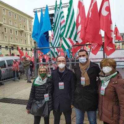 Pensioni, fisco, lavoro, sviluppo: una manovra inadeguata  Manifestazione regionale  Cgil Cisl Uil ad Ancona