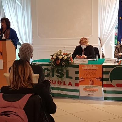 Anna Bartolini riconfermata alla guida della Cisl Scuola Marche
