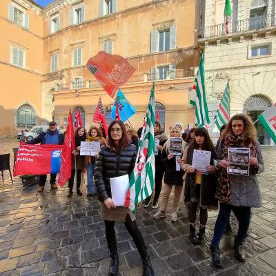 Vertenza lavoratori somministrati  in Questure e Prefetture 12 gennaio presidio regionale ad Ancona