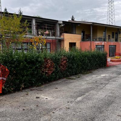 Nell’ottavo anniversario del terremoto, i sindacati dei pensionati visitano il cantiere del centro disabili e Alzheimer di Camerino