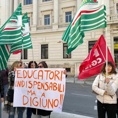 Codess sociale :  sciopero e siti-in davanti al Comune di Ancona