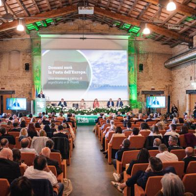 Marco Ferracuti confermato alla guida della CISL Marche