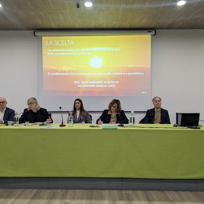 “Violenza e indifferenza, anatomia di un silenzio complice”grande partecipazione all'iniziativa della CISL e della FNP Marche