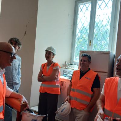 Ricostruzione, CISL Marche in visita al cantiere del Palazzo Ducale di Camerino: «Un segnale concreto di rigenerazione, ma la sicurezza deve restare una priorità»
