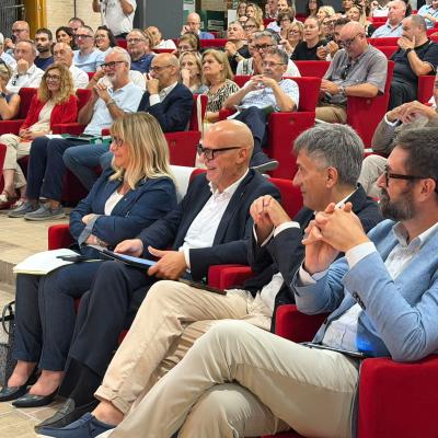 Marche, allarme giovani: persi 28 mila under 35 in sei anni. La CISL rilancia: «La sfida è rendere la regione attrattiva»