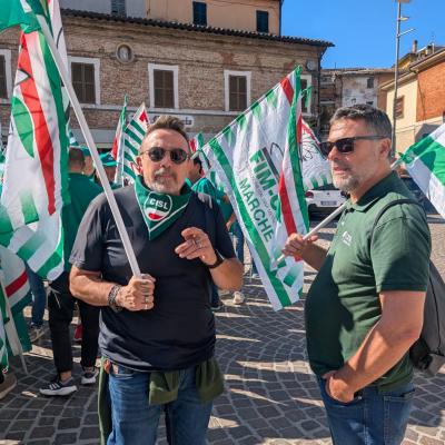 Electrolux, manifestazione nazionale a Cerreto d’Esi contro 1.400 esuberi e la chiusura dello stabilimento