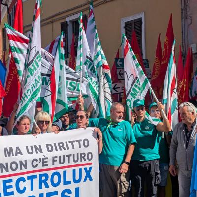 Electrolux, manifestazione nazionale a Cerreto d’Esi contro 1.400 esuberi e la chiusura dello stabilimento
