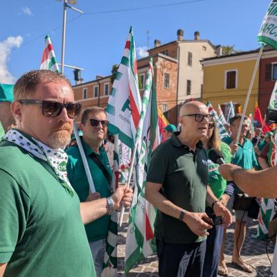 Electrolux, manifestazione nazionale a Cerreto d’Esi contro 1.400 esuberi e la chiusura dello stabilimento