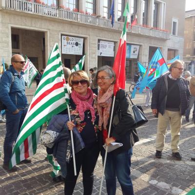 Pensioni, Lavoro, Giovani, mobilitazione Cgil, Cisl e Uil: presidi e manifestazioni nelle Marche