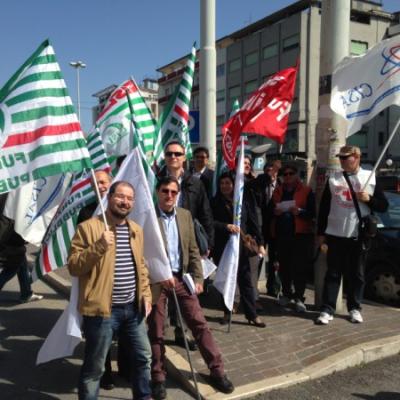 I lavoratori della Croce Rossa manifestano ad Ancona