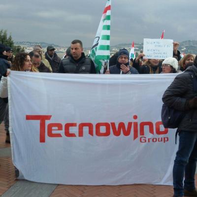 Tecnowind: accordo sugli arretrati, si torna al lavoro