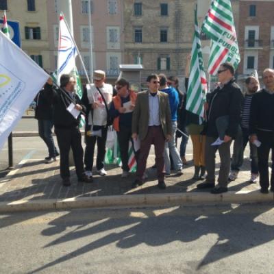 I lavoratori della Croce Rossa manifestano ad Ancona