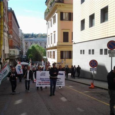 Lavoratori J.P.Industries tornano a marciare su Ancona in occasione della seconda udienza in Corte di Appello