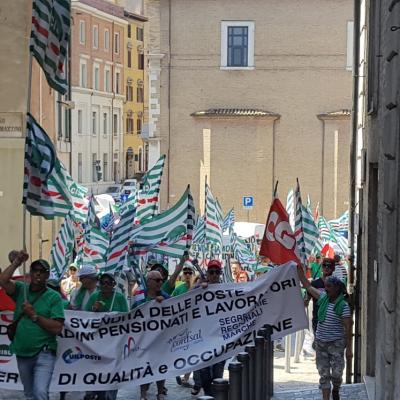 Contro la privatizzazione di Poste Italiane: 2 luglio manifestazione regionale ad Ancona