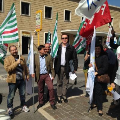 I lavoratori della Croce Rossa manifestano ad Ancona