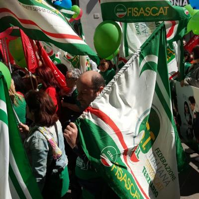 Fuori servizio, contratto adesso. 6 Maggio 2016 sciopero e corteo ad Ancona