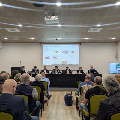 “Per non pagare dazio. Il filo sottile tra l’economia dell’algoritmo e l’etica della relazione”
