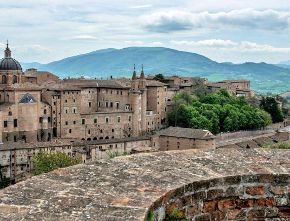 Brand unico per la promozione turistica del Montefeltro: Cgil e Cisl Urbino plaudono all'iniziativa