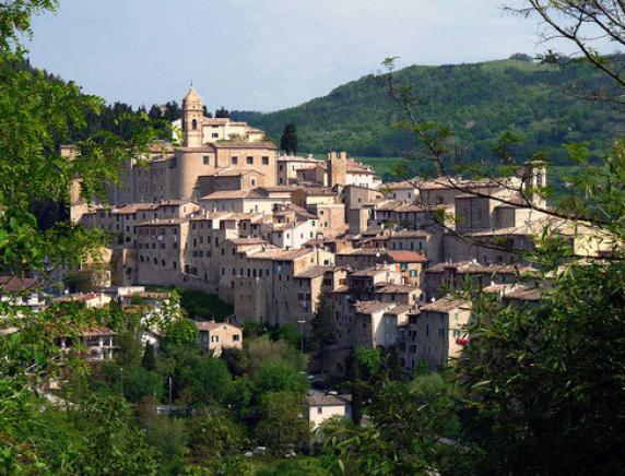 Serra San Quirico, chiuso il poliambulatorio, forte disagio tra i cittadini. Intervengono i  Sindacati