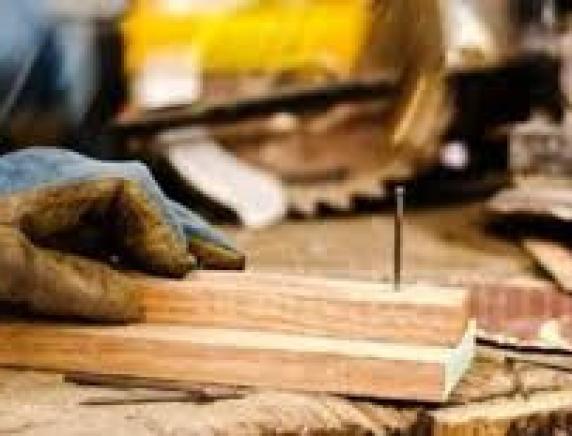Feneal-Uil Filca-Cisl Fillea-Cgil :“ Stop a trattative per il rinnovo CCNL settore legno, dal 5 agosto  stato di agitazione, blocco degli straordinari e della flessibilità, in tutta Italia per comportamento  irresponsabile di Federlegno “