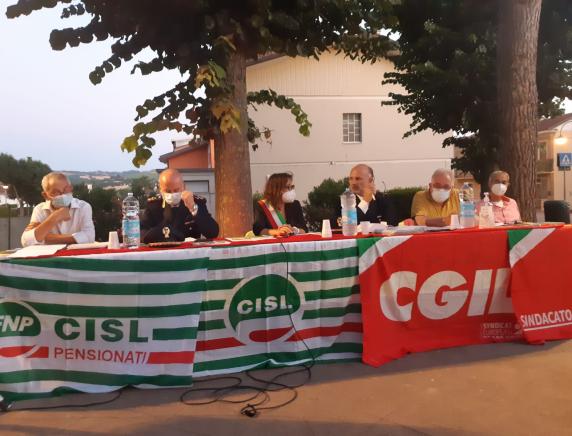 Montecalvo in Foglia: positivo l'incontro tra cittadinanza e Forze dell'ordine promosso da Cgil e Cisl