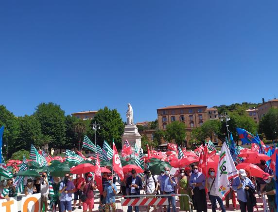 Cgil Cisl Uil Marche : "La sanità che vogliamo e che cosa chiediamo alla Regione" Manifestazione regionale ad Ancona