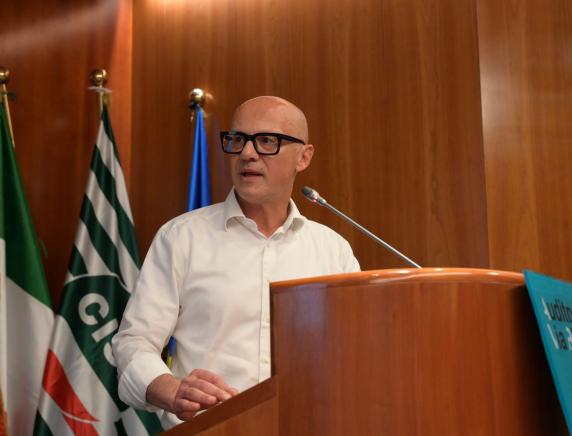 Marche, allarme demografico: entro il 2050 quasi 140mila residenti in meno  Ferracuti, Cisl: “Servono scelte strategiche per non compromettere futuro e coesione sociale”