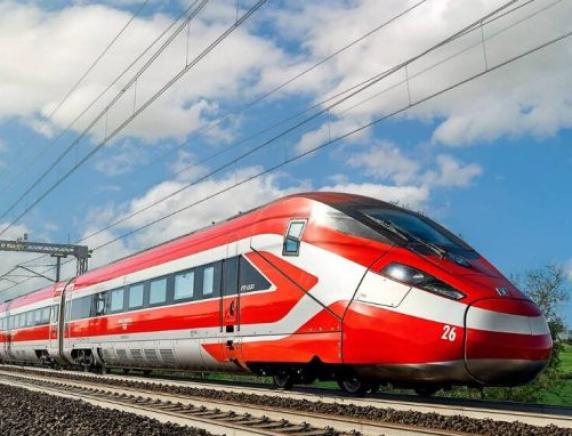 TRENI MENO PULITI:  Trenitalia declassa le Marche