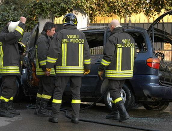 USB Pubblico Impiego - Coordinamento Nazionale Vigili del Fuoco: I vigili  del fuoco permanenti e volontari sono un solo corpo