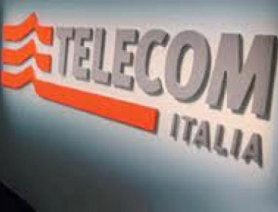 Telecom Italia nelle Marche continua a tagliare posti di lavoro.