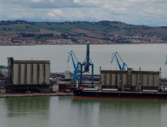 Vertenza Bunge: spiragli di speranza dall'Autorità Portuale