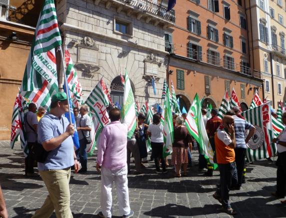 Assemblea della Funzione Pubblica della Cisl di Ancona sulla spending review