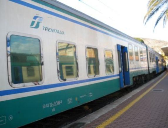 I sindacati a Trenitalia e Regione Marche: incontro urgente su chiusure biglietterie