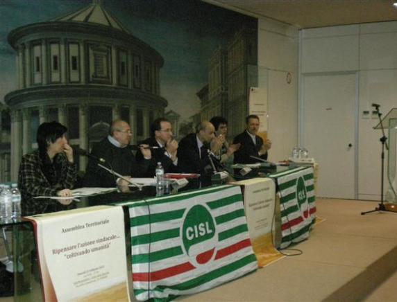 Ripensare l’azione sindacale…”coltivando umanità”